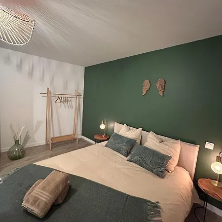 La Maison Du Viaduc 펜션 쇼비니